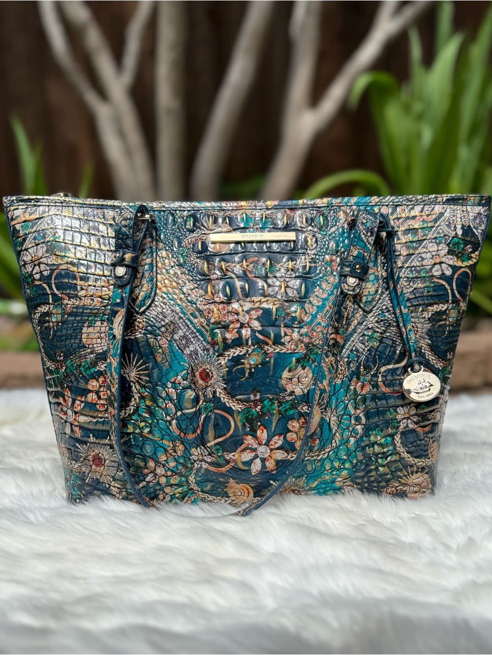 NWT Brahmin Medium Asher Bejeweled Melbourne Purse